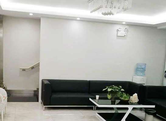 上海永华口腔门诊部收费价格表：
