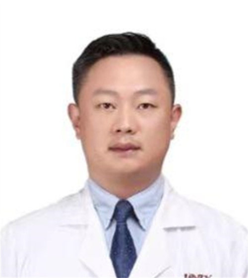 李明医生